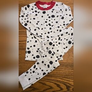 Hanna Andersson Dalmation 101 Dog PJs / Pajamas / Long Johns - Size 120 / 6-7